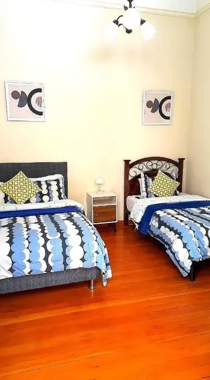 Habitación Familiar con Baño Privado